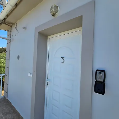 Natura Antipata (Erisos)