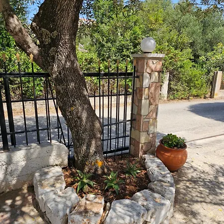 Appartement Natura Antipata (Erisos)